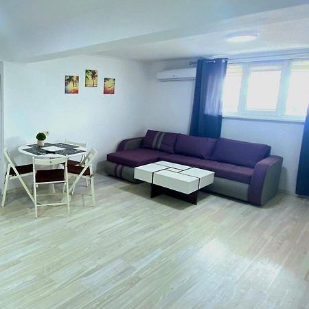 "Near Vega" Apartment Mamaia Εξωτερικό φωτογραφία